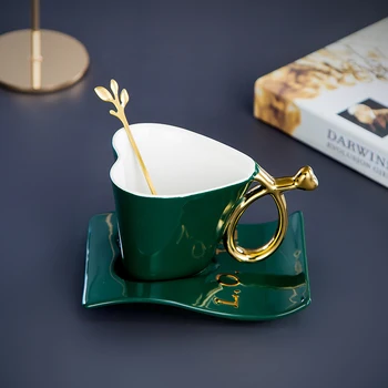 Evropski slog gospodinjski luksuzni kave vrč z uho-visi ljubezen keramične skodelice high-end pokal nastavite visoko vrednost teacup