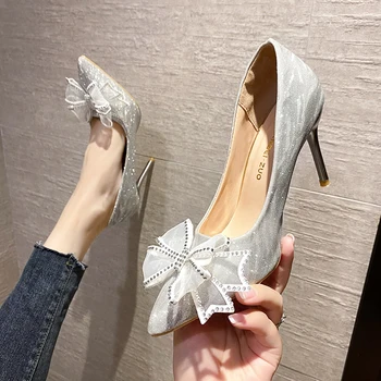 Črpalke Nove ženske čevlje konicami prstov visokih petah žensk stiletto pete pomlad in poletje novi poročni čevlji poročni čevlji